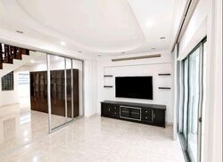 Blk 717 Bedok Reservoir Garden (Bedok), HDB Executive #574002711